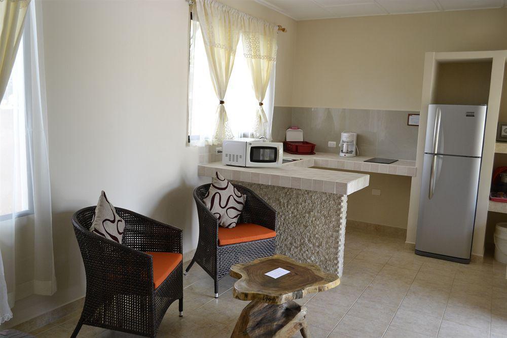 Villa Creole Jacó Екстериор снимка