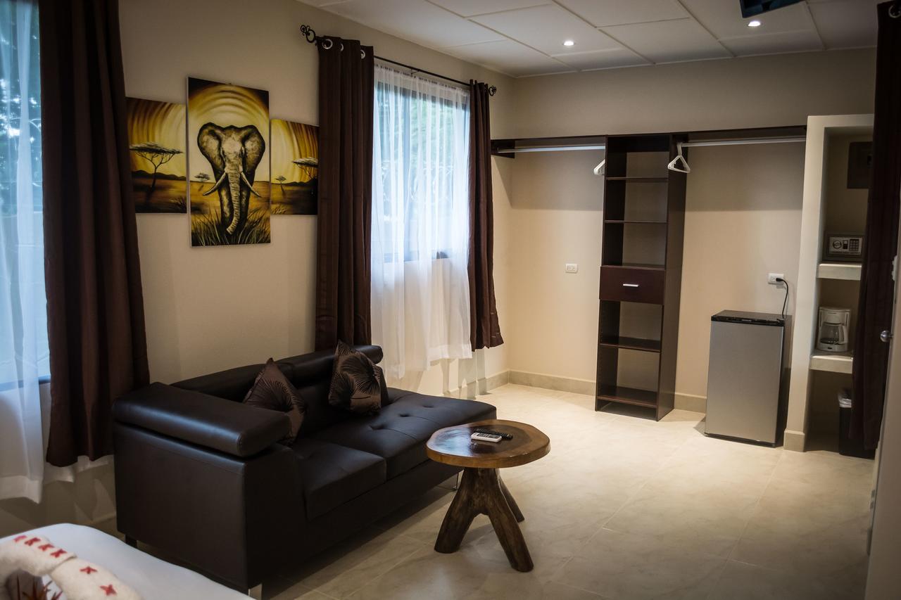Villa Creole Jacó Екстериор снимка