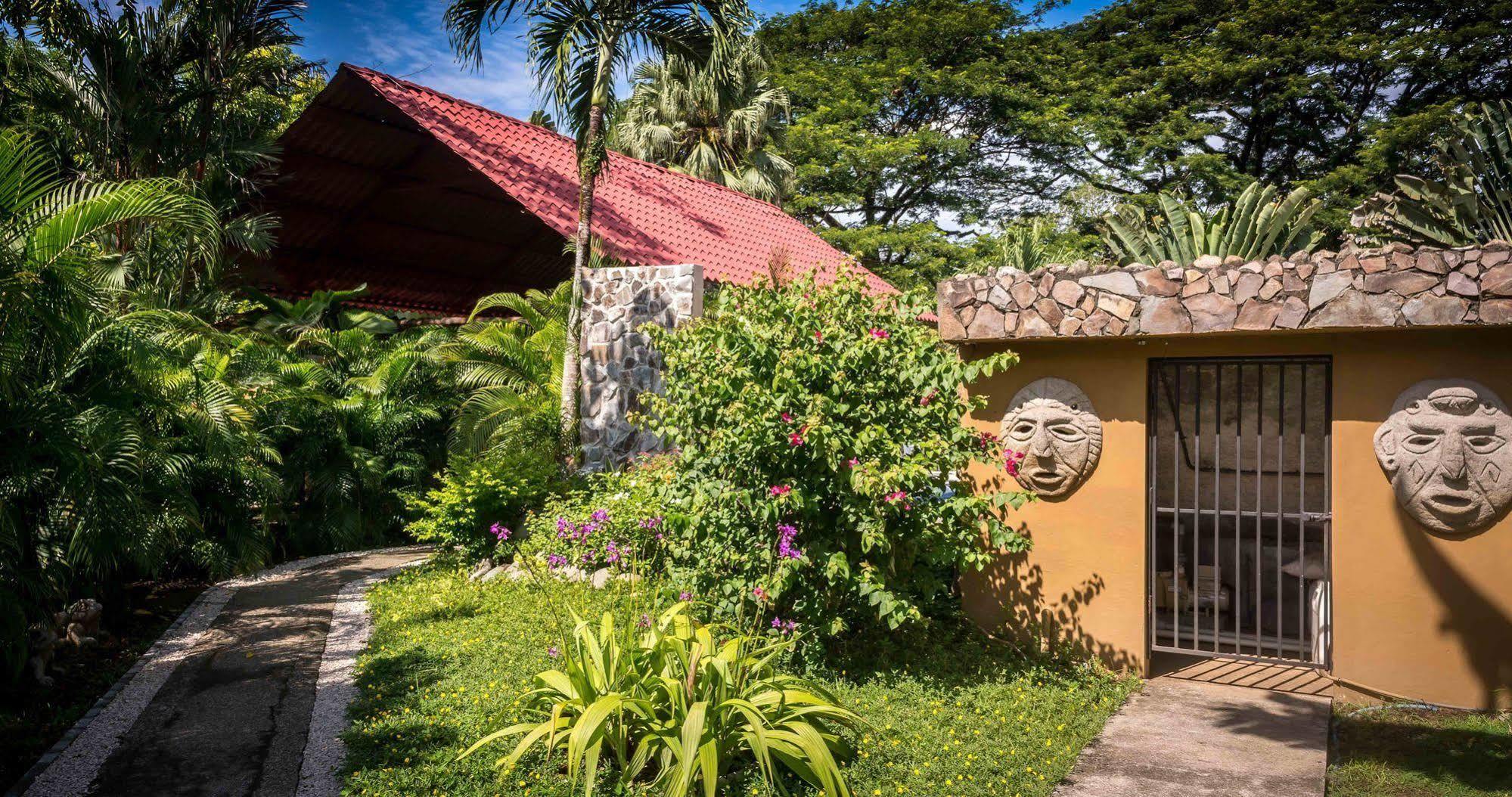 Villa Creole Jacó Екстериор снимка